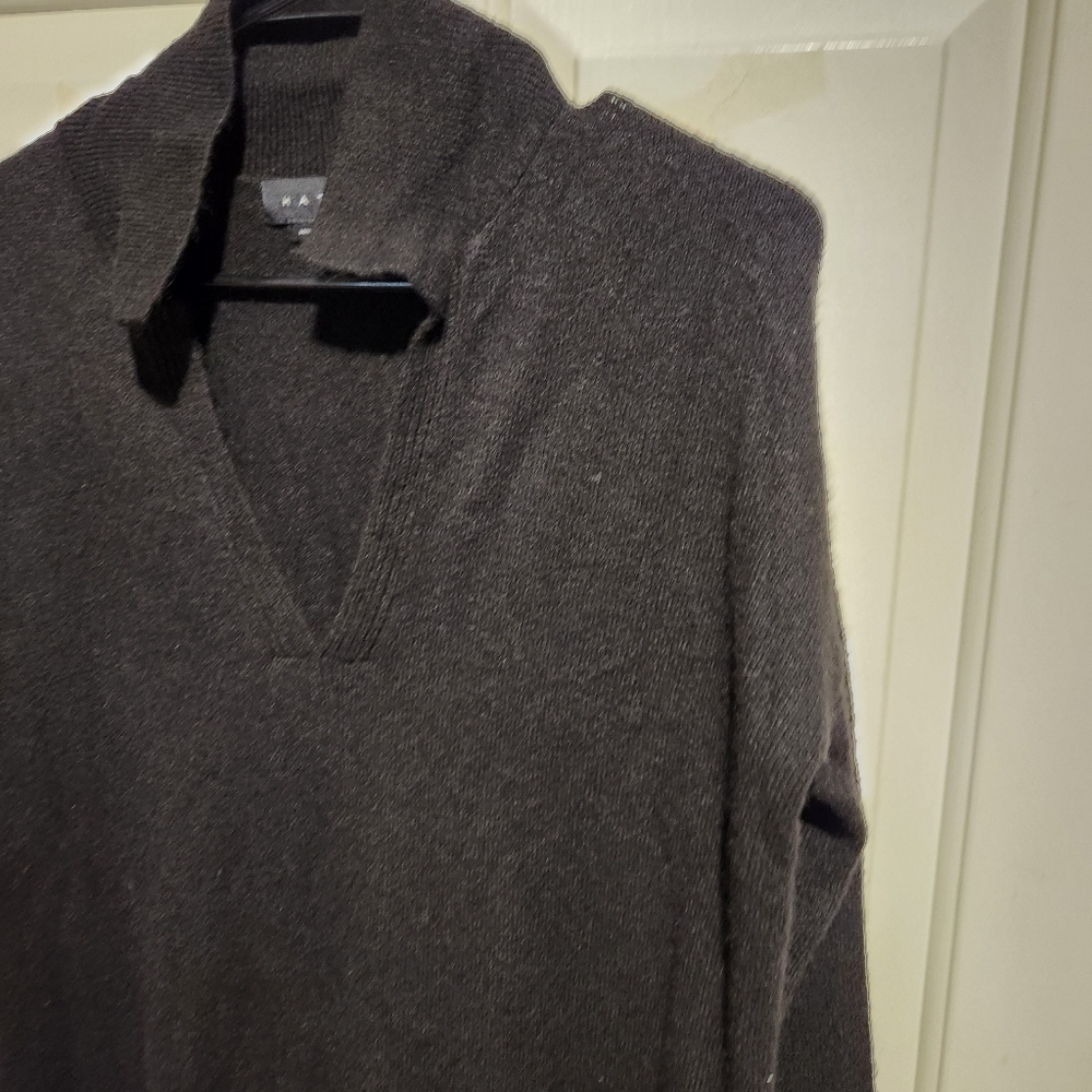 Hatch Black V-Neck Long Sleeve Midi Dress - Picture 4 of 8
